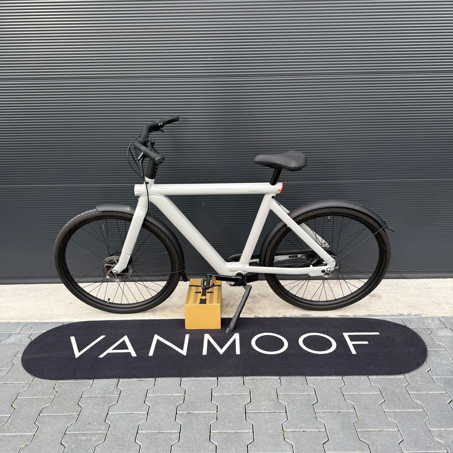 VanMoof S5 (1) – Gebruikt – 1800 km – Uitstekende Staat